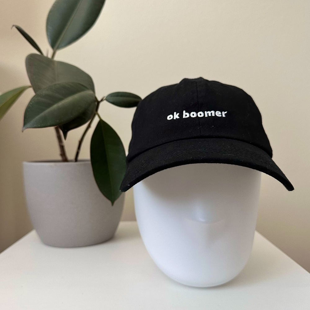 🧢*NWOT* Ok Boomer Adjustable Embroidered Dad Hat Baseball Cap